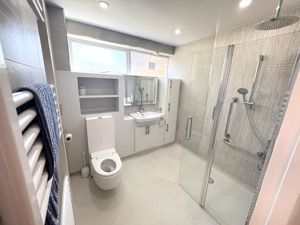 Photo 16- click for photo gallery